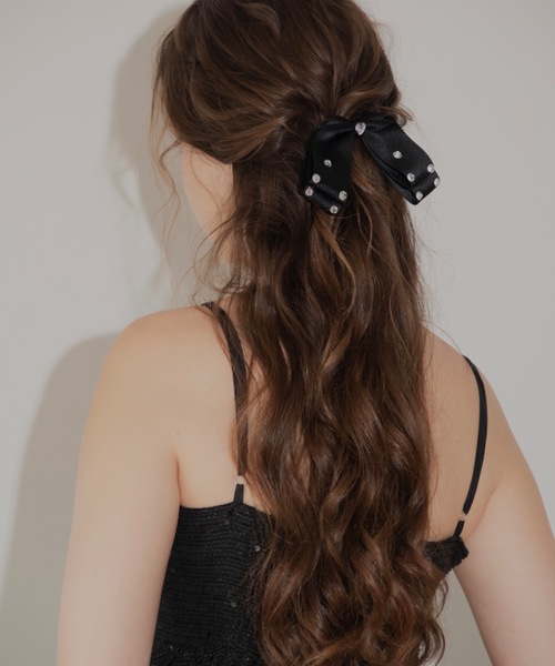 JUMELLE(ジュメロ)の「stone ribbon clip(バレッタ/ヘアクリップ・レディース・ブラック・FREE)」の15枚目の写真