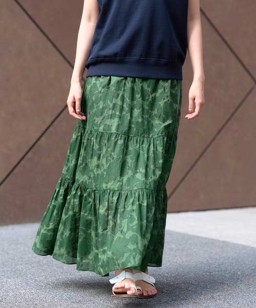 IENA（イエナ）の「ボタニカルフラワーティアードスカート（スカート・レディース・グリーン/ブラック・36/38）」の19枚目の写真