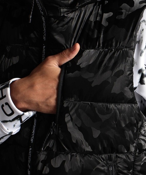 NICOLE CLUB FOR MEN（ニコルクラブフォーメン）の「【NICOLE SPORTS】ワッシャータフタ中綿ベスト（ダウンベスト・メンズ・ブラック系/グレー系/ブラック・MEDIUM/LARGE/X-LARGE）」の14枚目の写真