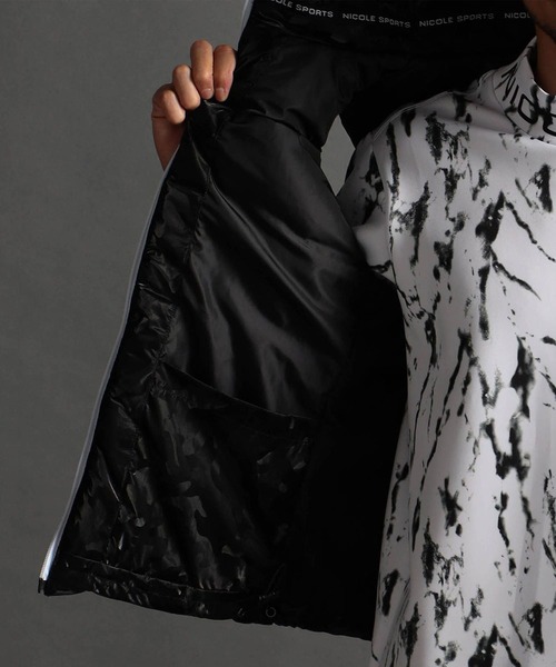 NICOLE CLUB FOR MEN（ニコルクラブフォーメン）の「【NICOLE SPORTS】ワッシャータフタ中綿ベスト（ダウンベスト・メンズ・ブラック系/グレー系/ブラック・MEDIUM/LARGE/X-LARGE）」の20枚目の写真