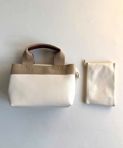 Q(キュー)の「パーテーショントート(トートバッグ・レディース・ブラック/アイボリー・ONE SIZE)」の18枚目の写真