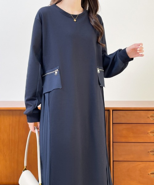 サカイ 切り替え プリーツ 長袖 スウェット ワンピース ⭐︎お値下げしました⭐︎サカイ ニット切り替えプリーツ