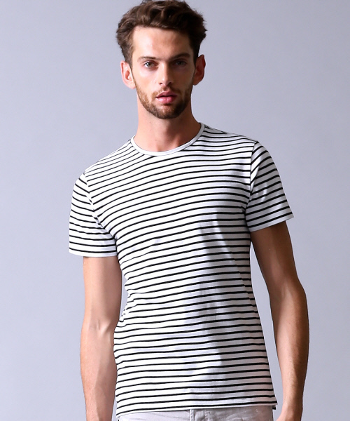 5351 POUR LES HOMMES（ゴーサンゴーイチプールオム）の「バスクボーダークルーネック（Tシャツ/カットソー・メンズ・ホワイト/ブラック/グレー・2/3）」の2枚目の写真