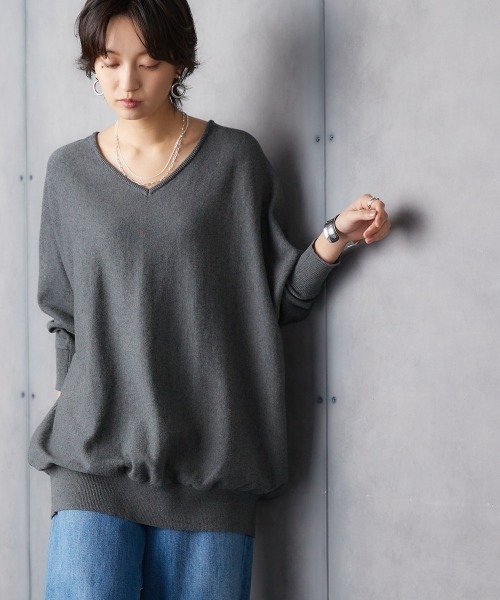 Soiunique（スワユニーク）の「綿１００％ゆったりVネックニット ［Soiunique］（ニット/セーター・レディース・杢グレー/ブラック/ダークグリーン・M/L/LL）」の3枚目の写真