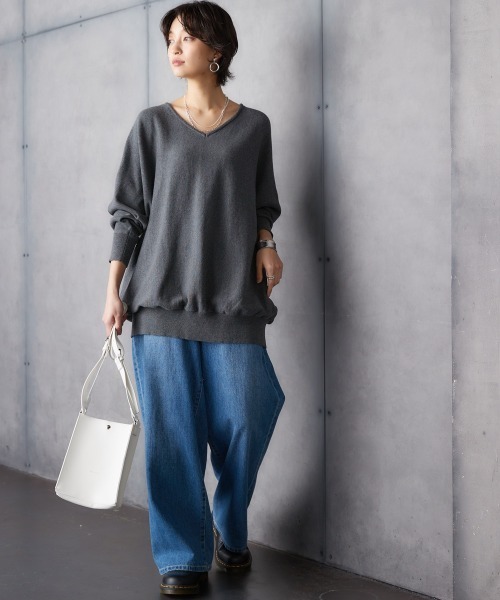 Soiunique（スワユニーク）の「綿１００％ゆったりVネックニット ［Soiunique］（ニット/セーター・レディース・杢グレー/ブラック/ダークグリーン・M/L/LL）」の11枚目の写真