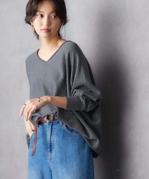 Soiunique（スワユニーク）の「綿１００％ゆったりVネックニット ［Soiunique］（ニット/セーター・レディース・杢グレー/ブラック/ダークグリーン・M/L/LL）」の14枚目の写真