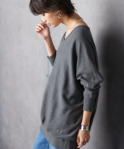 Soiunique（スワユニーク）の「綿１００％ゆったりVネックニット ［Soiunique］（ニット/セーター・レディース・杢グレー/ブラック/ダークグリーン・M/L/LL）」の18枚目の写真