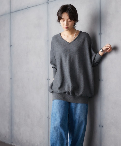 Soiunique（スワユニーク）の「綿１００％ゆったりVネックニット ［Soiunique］（ニット/セーター・レディース・杢グレー/ブラック/ダークグリーン・M/L/LL）」の16枚目の写真