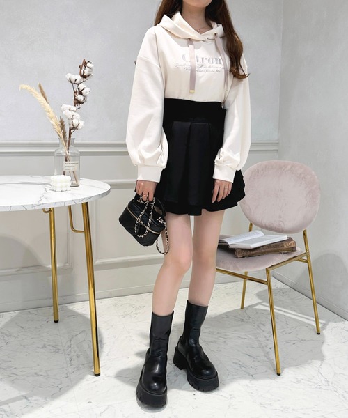 apres jour（アプレジュール）の「刺繍スウェットフーディ【ZOZOTOW限定アイテム】（スウェット・レディース・ラベンダー/ブラック/アイボリー・フリー/X-LARGE）」の11枚目の写真