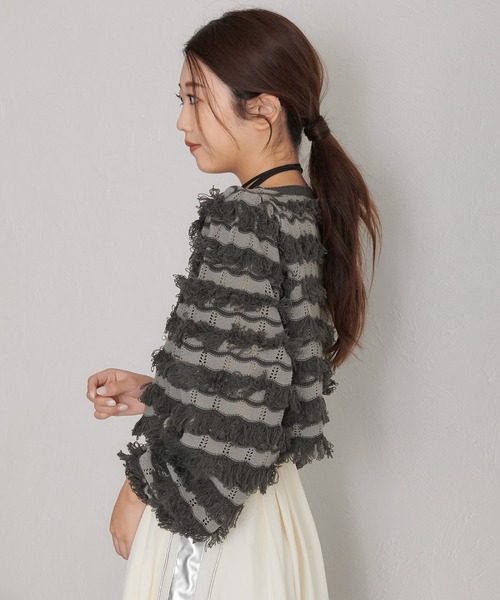 soie by apres jour mignon（ソワバイアプレジュールミニョン）の「【soie by apres jour mignon】透かし編みフリンジニット【ZOZOTOWN限定アイテム】（ニット/セーター・レディース・アイボリー/チャコールグレー・フリー）」の9枚目の写真