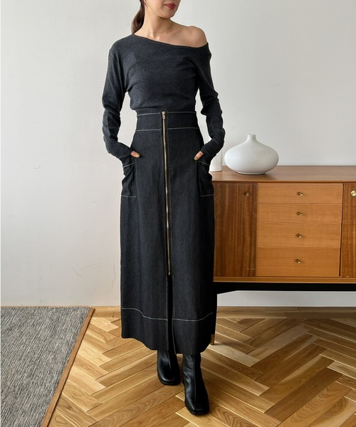 Olu.（オルドット）の「ワンショルダータイトニット（ニット/セーター・レディース・ピンク/ホワイト/オレンジ/ブラック/チャコールグレー/ブラウン/サーモンピンク・FREE）」の18枚目の写真