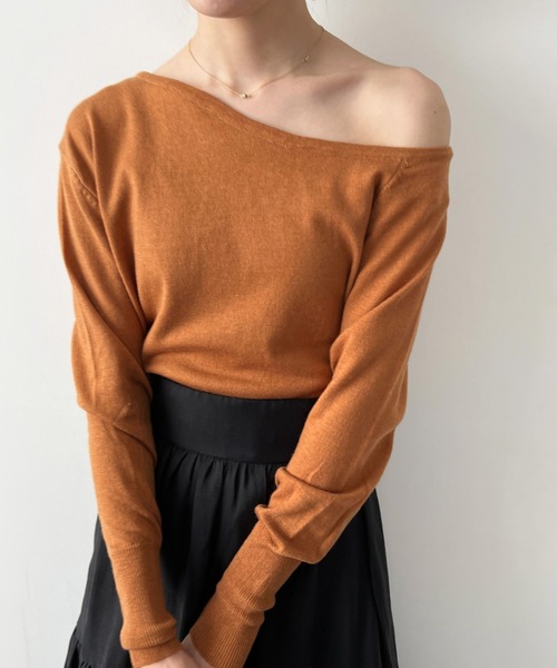 Olu.（オルドット）の「ワンショルダータイトニット（ニット/セーター・レディース・ピンク/ホワイト/オレンジ/ブラック/チャコールグレー/ブラウン/サーモンピンク・FREE）」の14枚目の写真