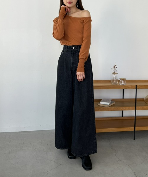 Olu.（オルドット）の「ワンショルダータイトニット（ニット/セーター・レディース・ピンク/ホワイト/オレンジ/ブラック/チャコールグレー/ブラウン/サーモンピンク・FREE）」の11枚目の写真