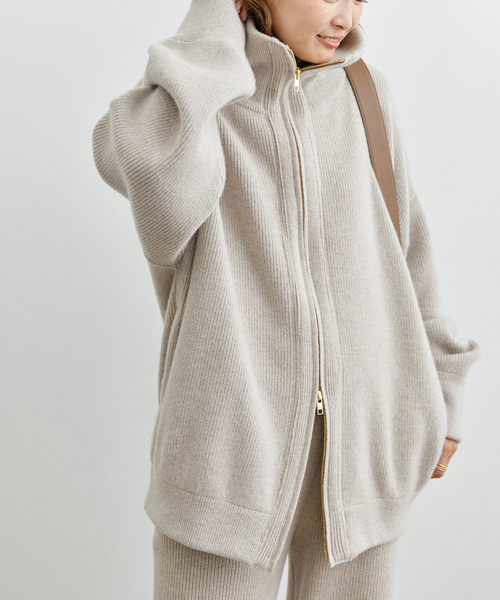 新品⭐︎Deuxiem ClasseのOLBIAニットアップ Deuxieme Classe（ドゥーズィエムクラス）の「*追加OLBIA ロング