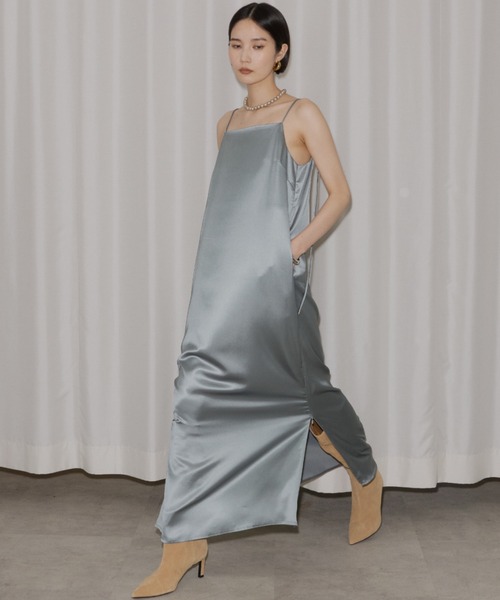 Yae ワンピース Fastener slit satin dress/ファスナースリットサテンドレス