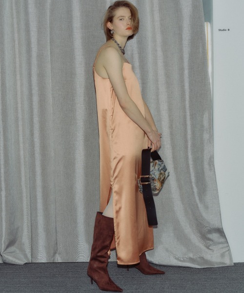 Fastener slit satin dress/ファスナースリットサテンドレス