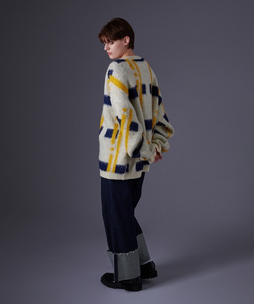 ONCILY(オンシェリー)の「CHECK PATTERN SHAGGY KNIT / シャギーチェックニット(ニット/セーター・メンズ・ネイビー/ブラウン・LARGE/MEDIUM/SMALL)」の8枚目の写真