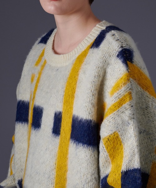 ONCILY(オンシェリー)の「CHECK PATTERN SHAGGY KNIT / シャギーチェックニット(ニット/セーター・メンズ・ネイビー/ブラウン・LARGE/MEDIUM/SMALL)」の10枚目の写真