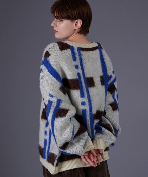 ONCILY(オンシェリー)の「CHECK PATTERN SHAGGY KNIT / シャギーチェックニット(ニット/セーター・メンズ・ネイビー/ブラウン・LARGE/MEDIUM/SMALL)」の14枚目の写真