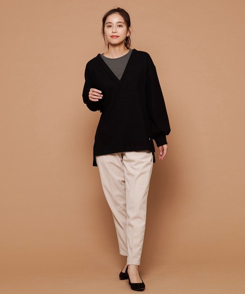 Arnold Palmer（アーノルドパーマー）の「深Vネック レイヤー チュニック（チュニック・レディース・ブラック/ダークブラウン/アイボリー・S/M/L）」の14枚目の写真