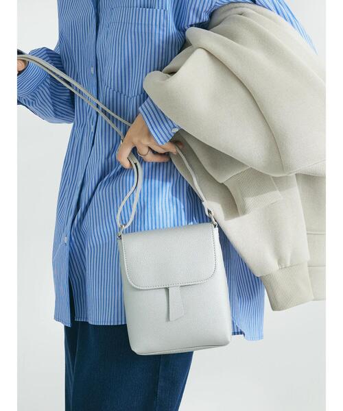 CRAFT STANDARD BOUTIQUE(クラフトスタンダードブティック)の「フラッププルショルダーバッグ(トートバッグ・レディース・ブラック/カーキ/シルバー・FREE)」の21枚目の写真