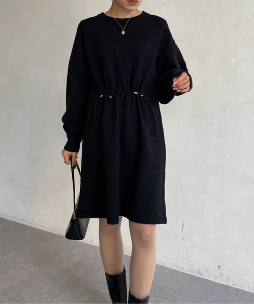 Thevon(ゼボン)の「ドロストニットミニワンピース(ワンピース・レディース・グレー/ブラック/ライトベージュ・FREE)」の11枚目の写真