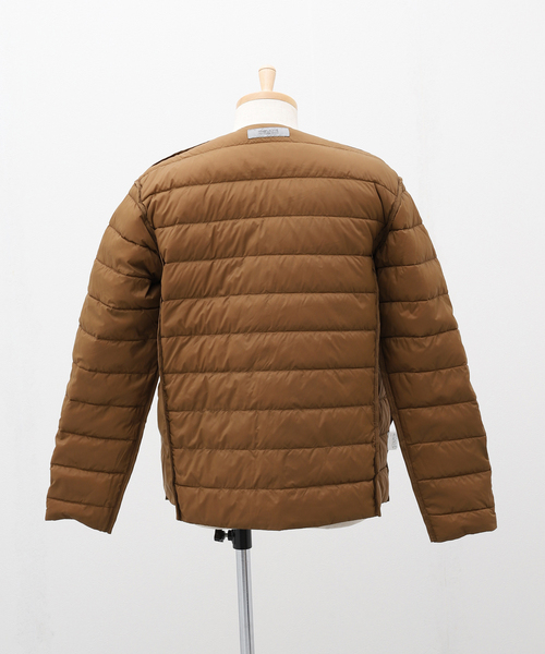 B.C STOCK(ベーセーストック)の「VERSATILE インナーダウン(ブルゾン・メンズ・ベージュ/ブラック・MEDIUM/LARGE)」の18枚目の写真