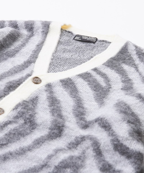 CUBE SUGAR（キューブシュガー）の「モヘアタッチジャガードゼブラ柄Vネックカーディガン（カーディガン/ボレロ・レディース・グレー/ピンク/ブルー・M）」の21枚目の写真