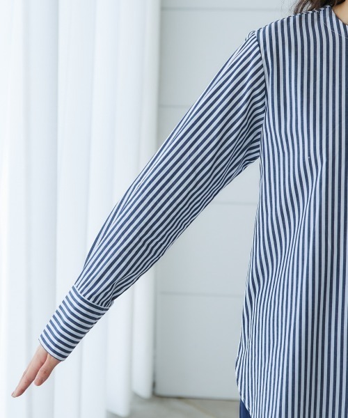 miclat（ミクラ）の「大きいサイズ　ストライプリボンタイシャツ　miclat（シャツ/ブラウス・レディース・ベージュ系1/ネイビー系・L/4L/5L/LL/3L）」の16枚目の写真