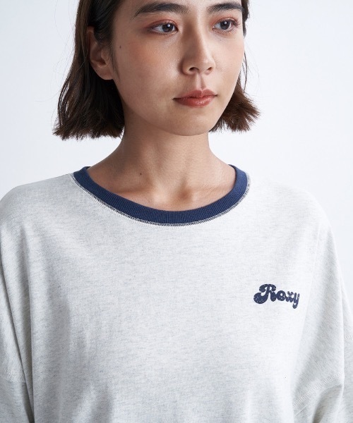 半額以下！新品未使用タグ付　ロキシー　フラワープリント フルスーツ Lサイズ 半額以下！新品未使用タグ付 ロキシー フラワープリント