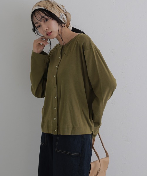 ElegChic(エレグシック)の「ボタンクルーネックカーディガン(カーディガン/ボレロ・レディース・ブラック/杢グレー/バーガンディー/カーキ/チャコールグレー・XL/4L/M)」の19枚目の写真