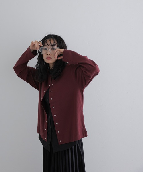 ElegChic(エレグシック)の「ボタンクルーネックカーディガン(カーディガン/ボレロ・レディース・ブラック/杢グレー/バーガンディー/カーキ/チャコールグレー・XL/4L/M)」の6枚目の写真