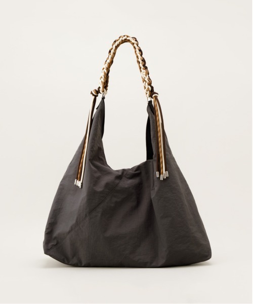 LE VERNIS（ル・ベルニ）の「≪予約数調整のため表示NG！≫《撥水》LE VERNIS(ル・ベルニ) Paracord one handle tote（トートバッグ・レディース・アイボリー/グレー/カーキ/ブラック・FREE）」の6枚目の写真