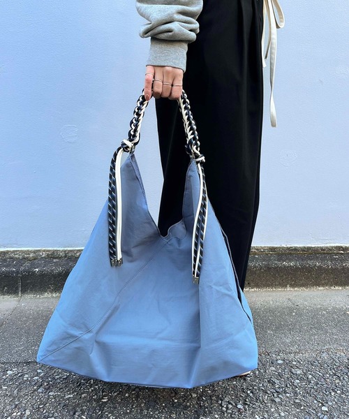 LE VERNIS（ル・ベルニ）の「LE VERNIS(ル・ベルニ) 《撥水》Paracord one handle tote（トートバッグ・レディース・アイボリー/グレー/カーキ/ブラック/ブルー/ベージュ/クリーム・FREE）」の22枚目の写真