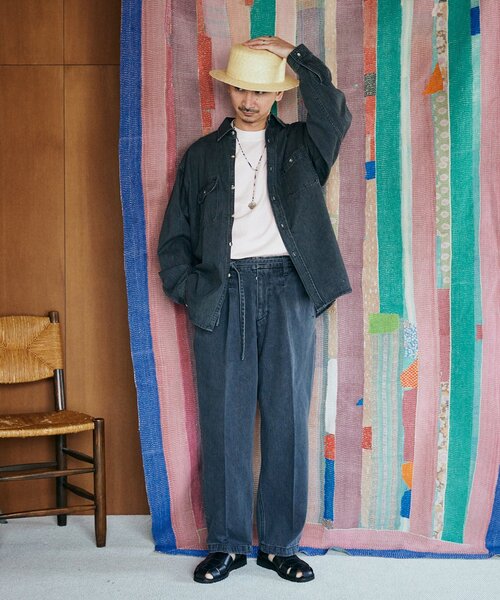 JOURNAL STANDARD relume（ジャーナルスタンダード　レリューム）の「AMERICAN デニムスラックス by COTTON USA（デニムパンツ・メンズ・ブラック/コバルトブルー・MEDIUM/LARGE/X-LARGE）」の2枚目の写真