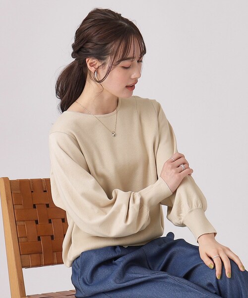 DRESKIP（ドレスキップ）の「◆【洗える】なめらかタッチ レディなお袖ボリュームニット（ニット/セーター・レディース・ライトベージュ/ブラック/ブルー/ブラック系2・03/04/02）」の3枚目の写真