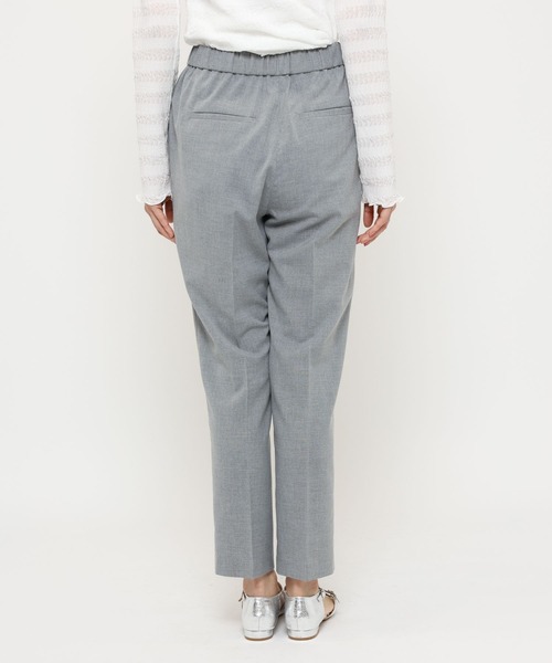 saloon（サルーン）の「SALOON(サルーン)/　ベーシックテーパードパンツ　セットアップ可（スラックス・レディース・グレー/ブラック・MEDIUM/SMALL）」の21枚目の写真