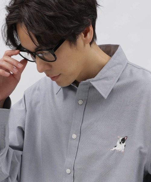 LAKOLE（ラコレ）の「ドッグ刺繍長袖シャツ / 996787（シャツ/ブラウス・メンズ・ブルー/グレー/ホワイト・MEDIUM/LARGE/X-LARGE）」の2枚目の写真