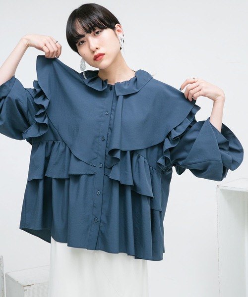 KBF（ケイビーエフ）の「ワイドフリルカラーブラウス（シャツ/ブラウス・レディース・アイボリー/ブルー系その他/オレンジ系その他・ONE）」の20枚目の写真