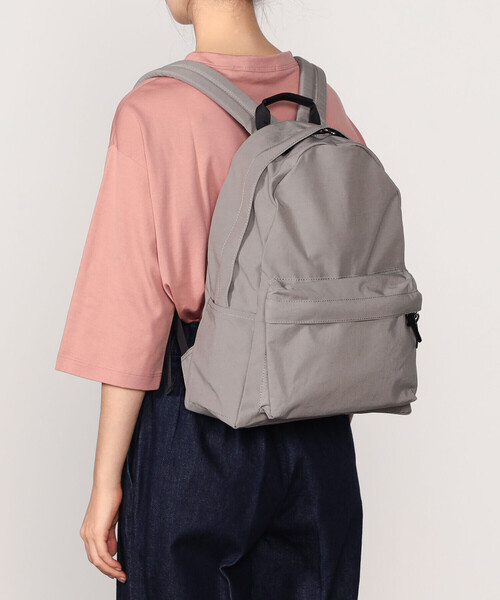 STANDARD SUPPLY(スタンダードサプライ)の「STANDARD SUPPLY | ニューデイパック WOMEN(バックパック/リュック・レディース・グレー/ブラック・ONE)」の1枚目の写真