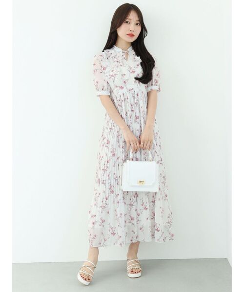 MERCURYDUO(マーキュリーデュオ)の「アコーディオンスクエアバッグ(ハンドバッグ・レディース・ブラック/アイボリー/オフホワイト/シルバー/ゴールド/レッド・FREE)」の7枚目の写真