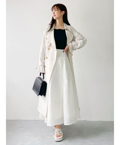 MERCURYDUO(マーキュリーデュオ)の「アコーディオンスクエアバッグ(ハンドバッグ・レディース・ブラック/アイボリー/オフホワイト/シルバー/ゴールド/レッド・FREE)」の9枚目の写真