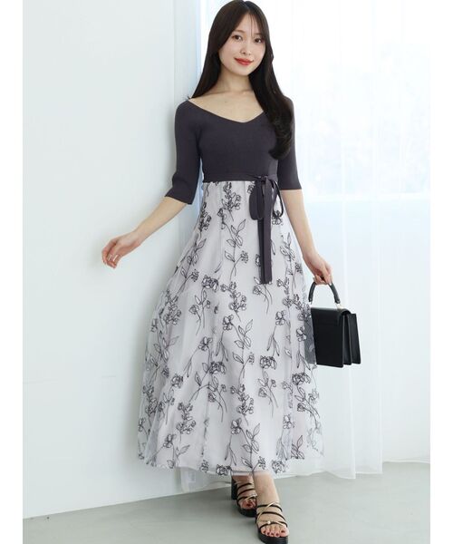 MERCURYDUO(マーキュリーデュオ)の「アコーディオンスクエアバッグ(ハンドバッグ・レディース・ブラック/アイボリー/オフホワイト/シルバー/ゴールド/レッド・FREE)」の11枚目の写真