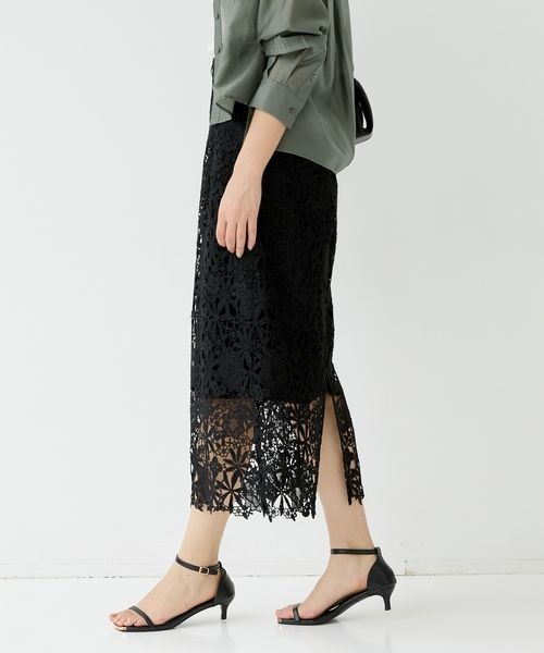 Andemiu（アンデミュウ）の「レースＩラインスカート112733（スカート・レディース・ブラック/アイボリー/ブルー/レッド/グリーン/オレンジ・MEDIUM/SMALL）」の9枚目の写真