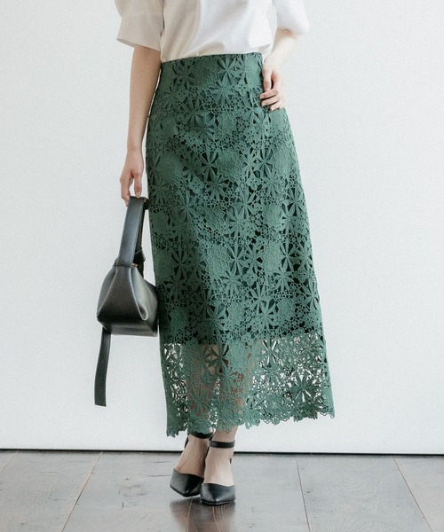 Andemiu（アンデミュウ）の「レースＩラインスカート112733（スカート・レディース・ブラック/アイボリー/ブルー/レッド/グリーン/オレンジ・MEDIUM/SMALL）」の12枚目の写真