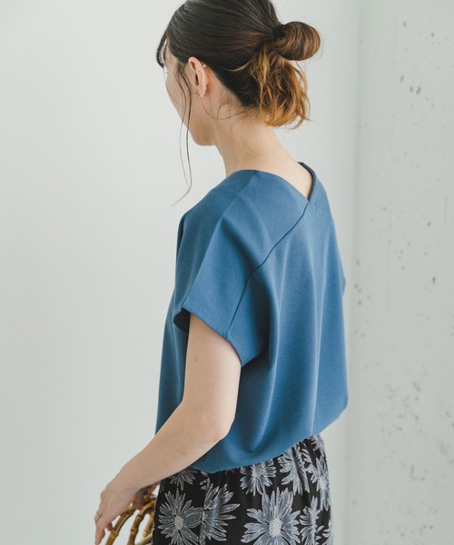 ITEMS URBANRESEARCH（アイテムズ アーバンリサーチ）の「カットミラノフレンチプルオーバー（Tシャツ/カットソー・レディース・ブラウン系その他/ブルー系その他/ホワイト系その他/オフホワイト/チャコールグレー・FREE）」の10枚目の写真