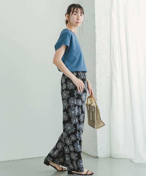 ITEMS URBANRESEARCH（アイテムズ アーバンリサーチ）の「カットミラノフレンチプルオーバー（Tシャツ/カットソー・レディース・ブラウン系その他/ブルー系その他/ホワイト系その他/オフホワイト/チャコールグレー・FREE）」の13枚目の写真