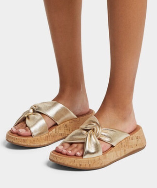 fitflop(フィットフロップ)の「【fitflop/フィットフロップ】 F-MODE L-TWIST CO(サンダル・レディース・プラチナム/シルバー/ブラウン系その他/ゴールド系その他・US5/US6/US7/US8)」の4枚目の写真