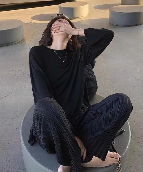 GEMEDA(ジェメダ)の「ウエストゴム プリーツストレートパンツ(その他パンツ・レディース・ブラック/ダークグレー・M)」の18枚目の写真