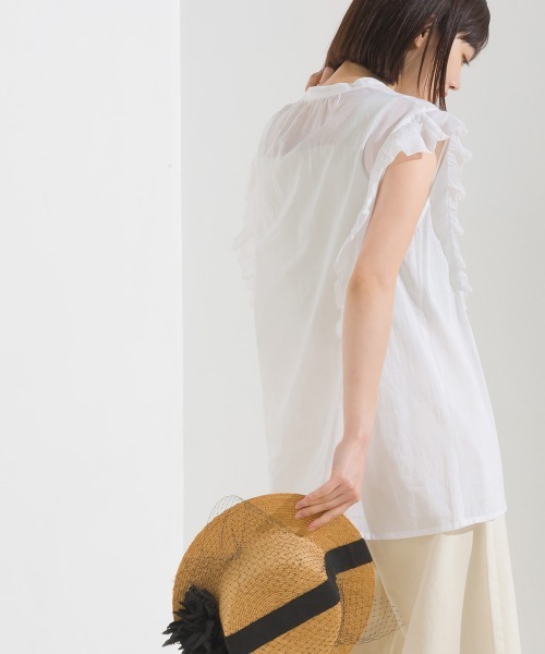 OMNES（オムネス）の「コットンボイルフリルノースリーブシャツ（シャツ/ブラウス・レディース・ホワイト/ブラック/グリーン/ブラウン/ブルー・FREE）」の7枚目の写真